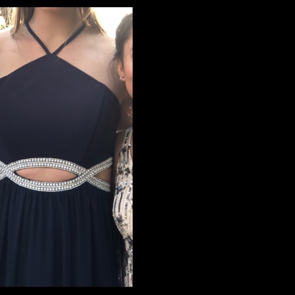 Pearl cutout Navy Blue Prom Dress- David’s Bridal - Picture 6 of 8